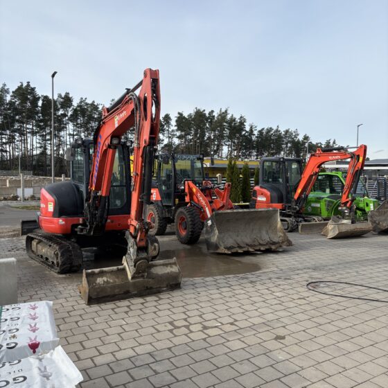 Minibagger auswählen | Doni Baumaschinen